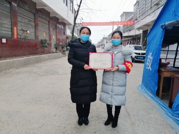 刘佳.jpg