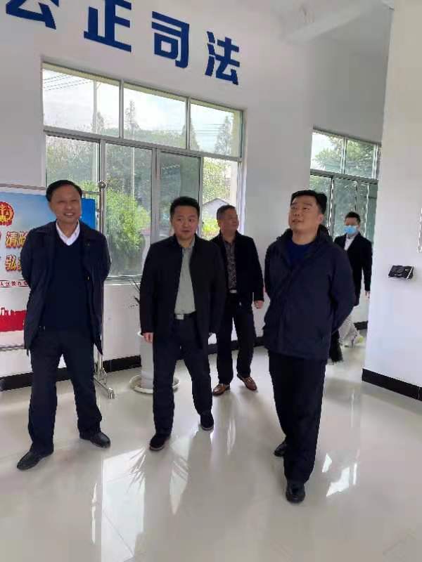 乡镇及法庭走访调研4.jpg