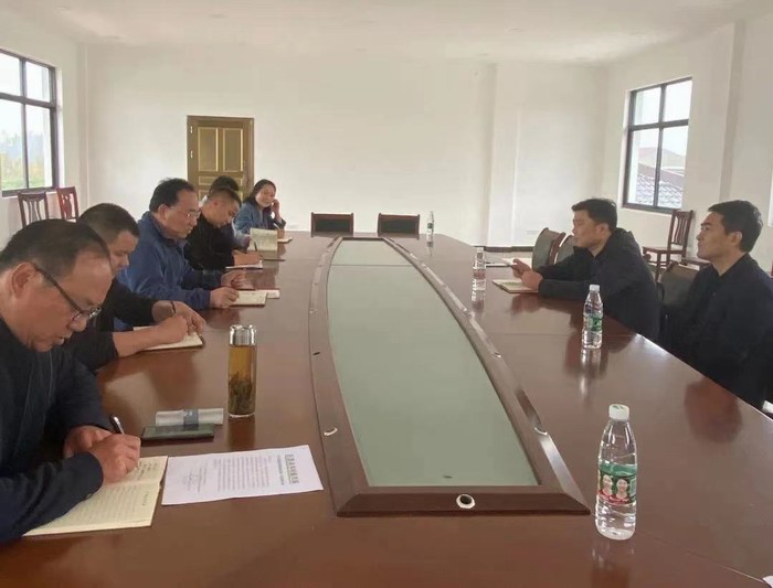 座谈会照片2.jpg
