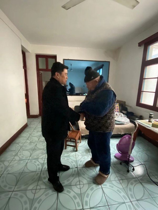 走访慰问照片 (1).jpg