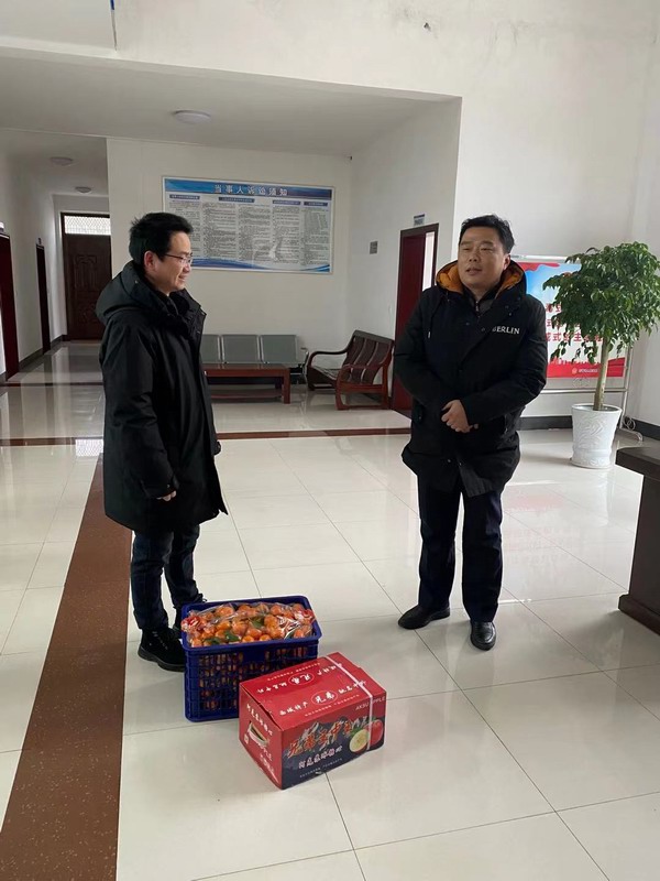 慰问法庭照片 (3).jpg
