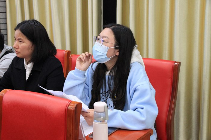 正方辩手4.JPG