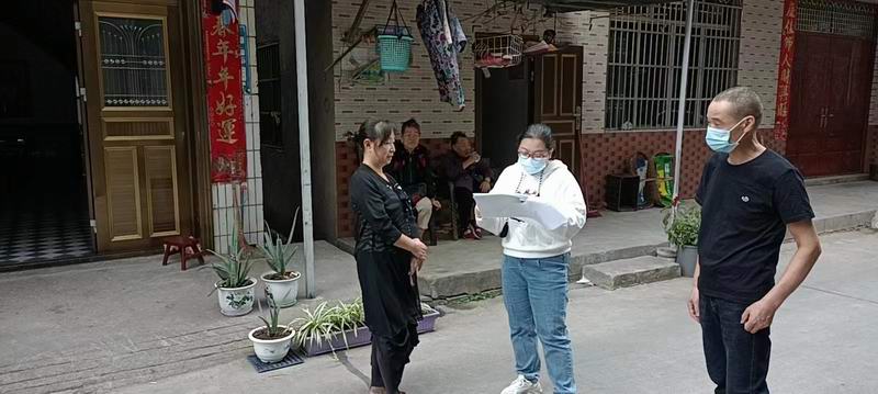周婧 (1).jpg