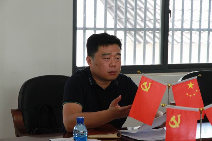 调整大小 陈萌.JPG