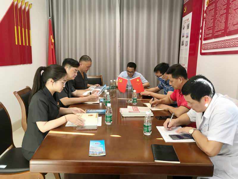 走访照片.jpg