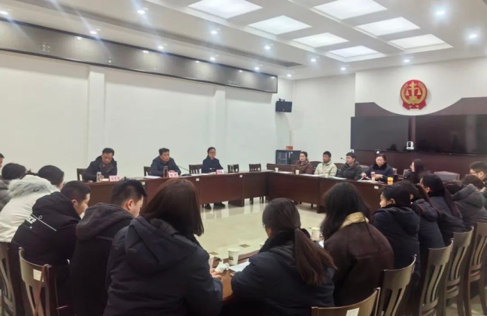第六支部基层法庭民主生活会现场图.jpg