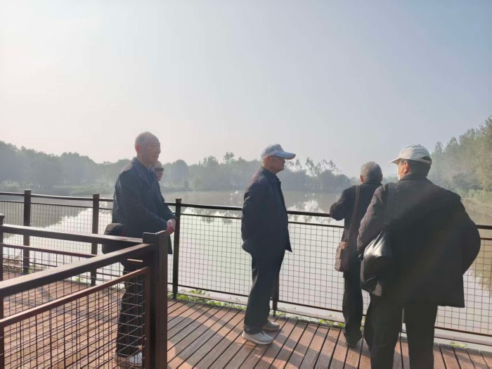 e2854b9e46853aaef5247ac3f239de79.jpg e2854b9e46853aaef5247ac3f239de79.jpg