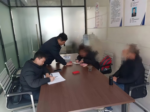 640(1).jpg 640(1).jpg